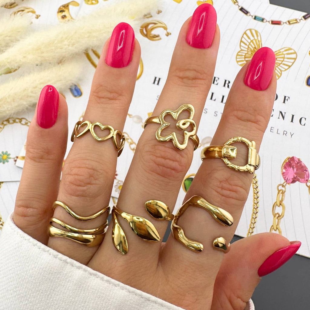 Flower Ring, 18K Gold Plated Steel