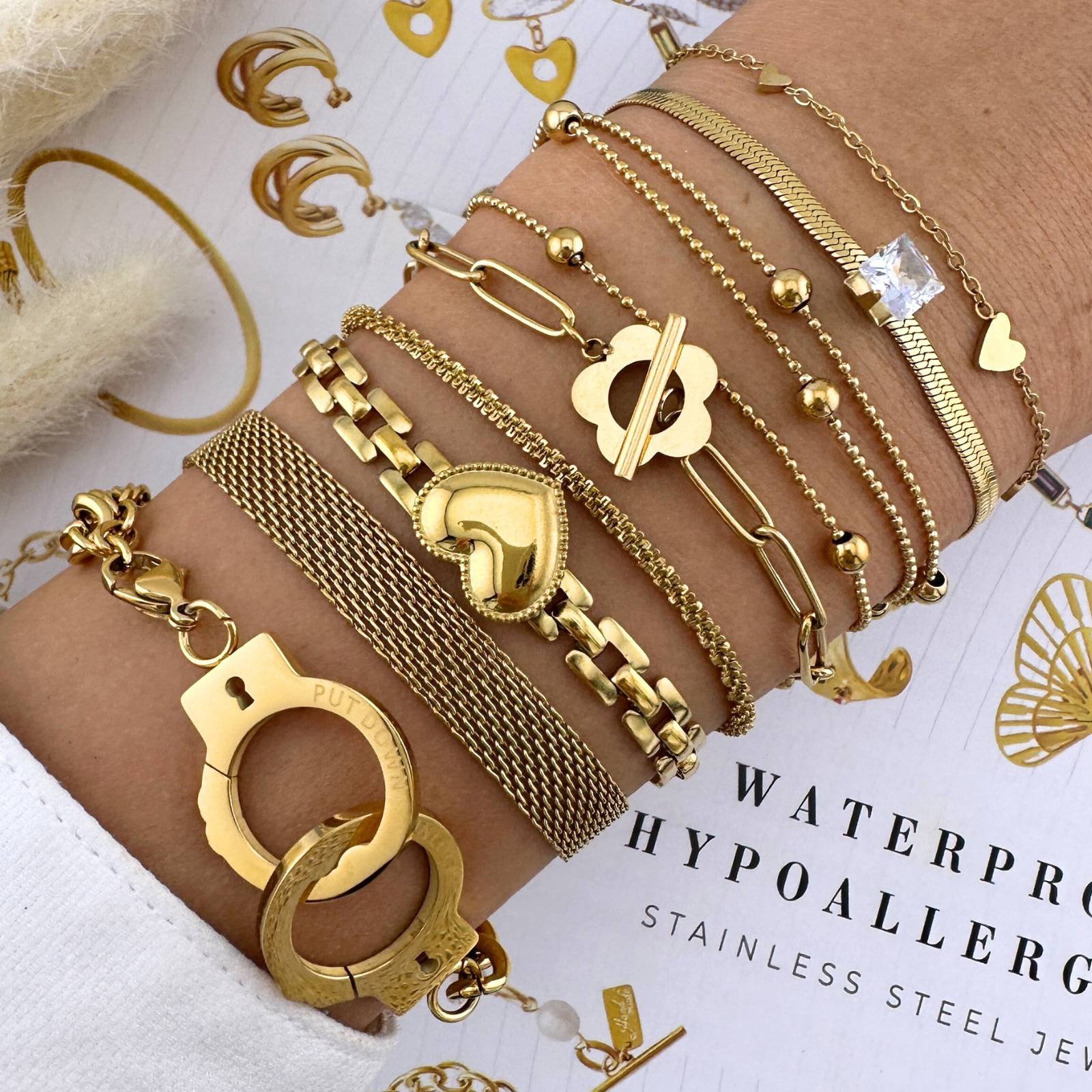 Flower Bracelet, 18K Gold Plated Steel
