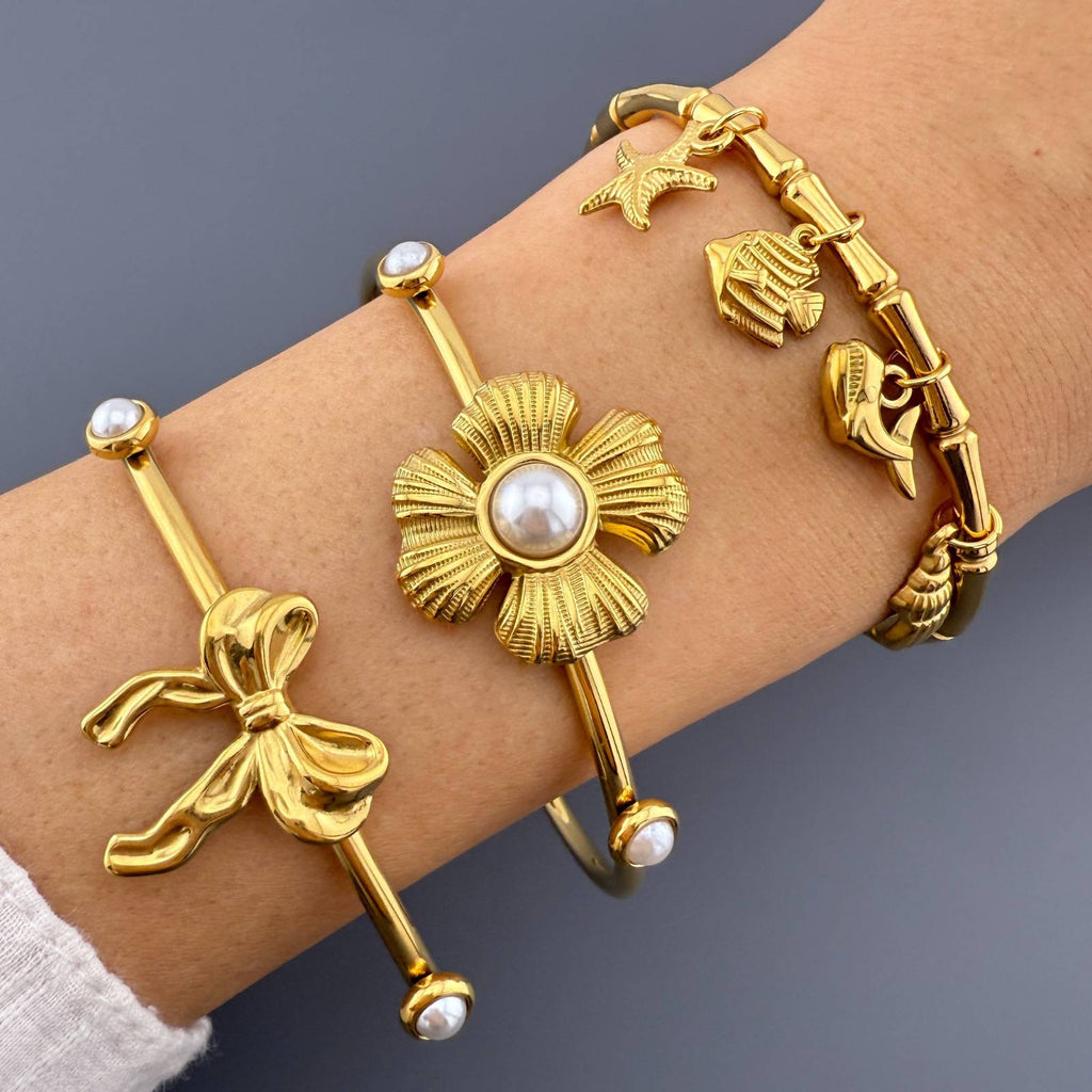 Flower Bracelet, 18K Gold Plated Steel